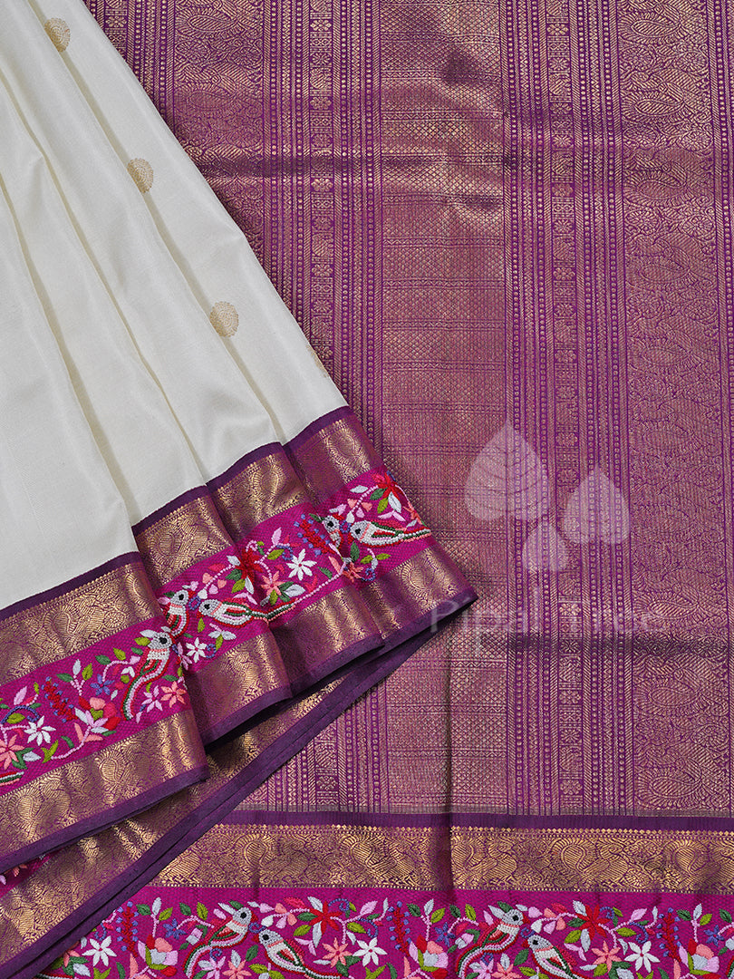 White Puprple Border Kanchi Knot Embroidery