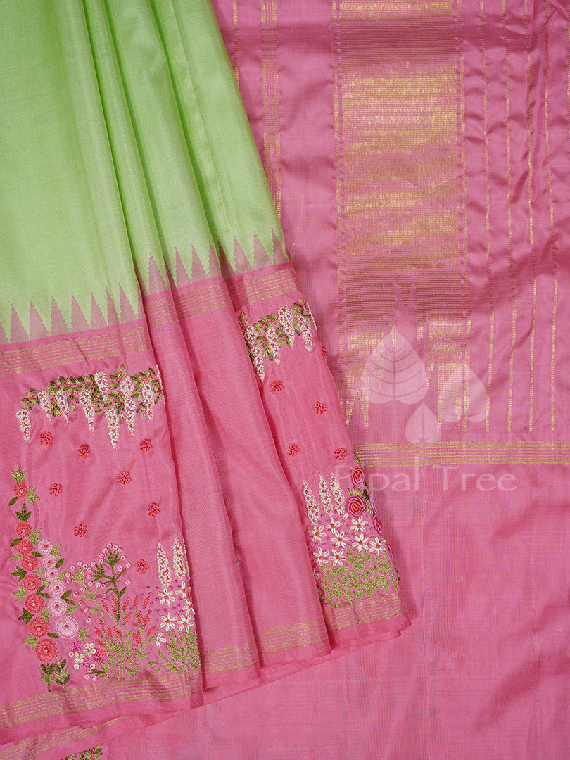Green Orange Border Kanchi fabric by Piple Tree