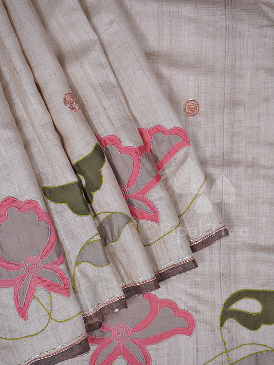 Tussar beige applique by Piple Tree